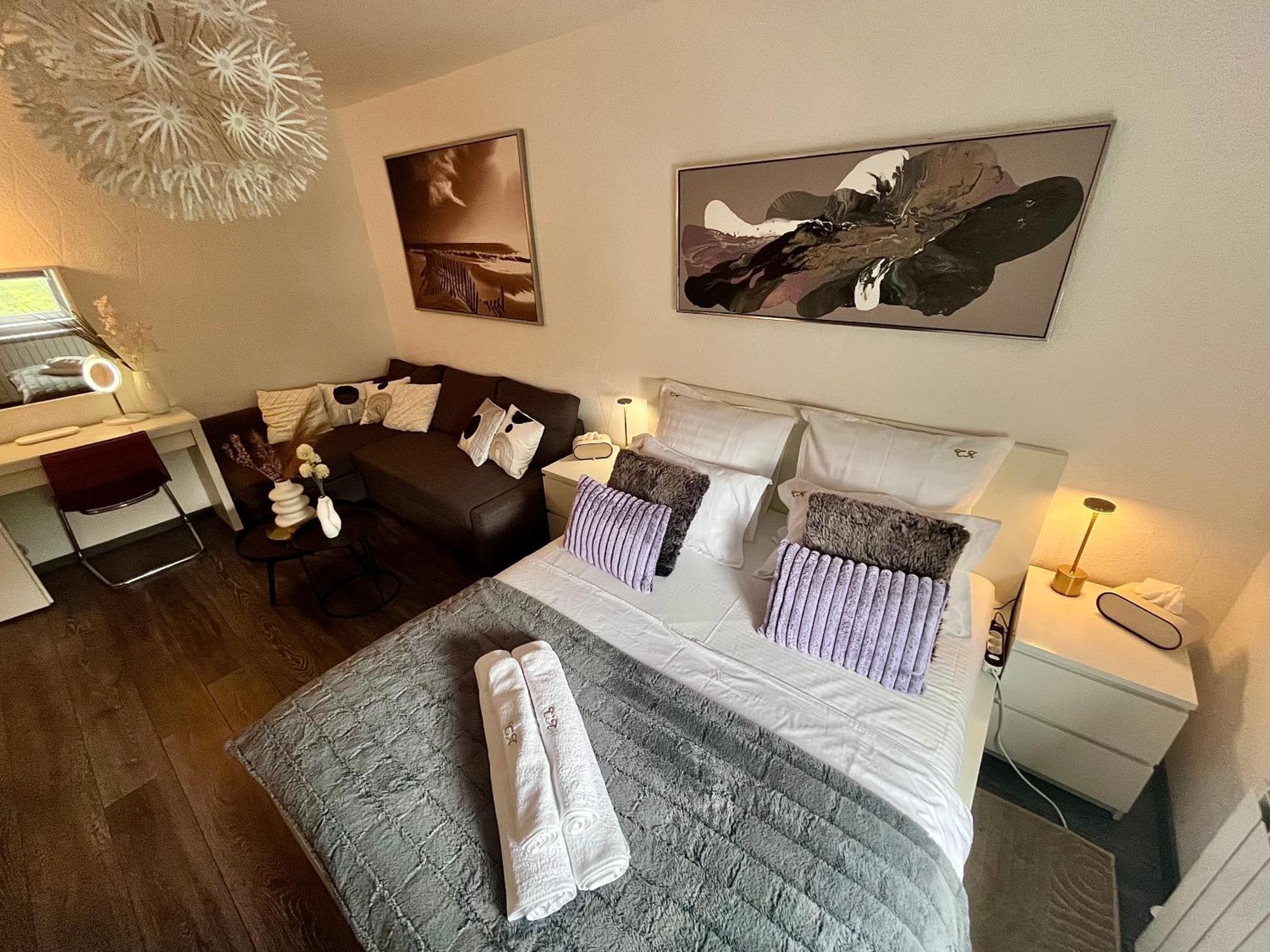 Flh - Liberty With Balcony & Free Parking Apartamento *
