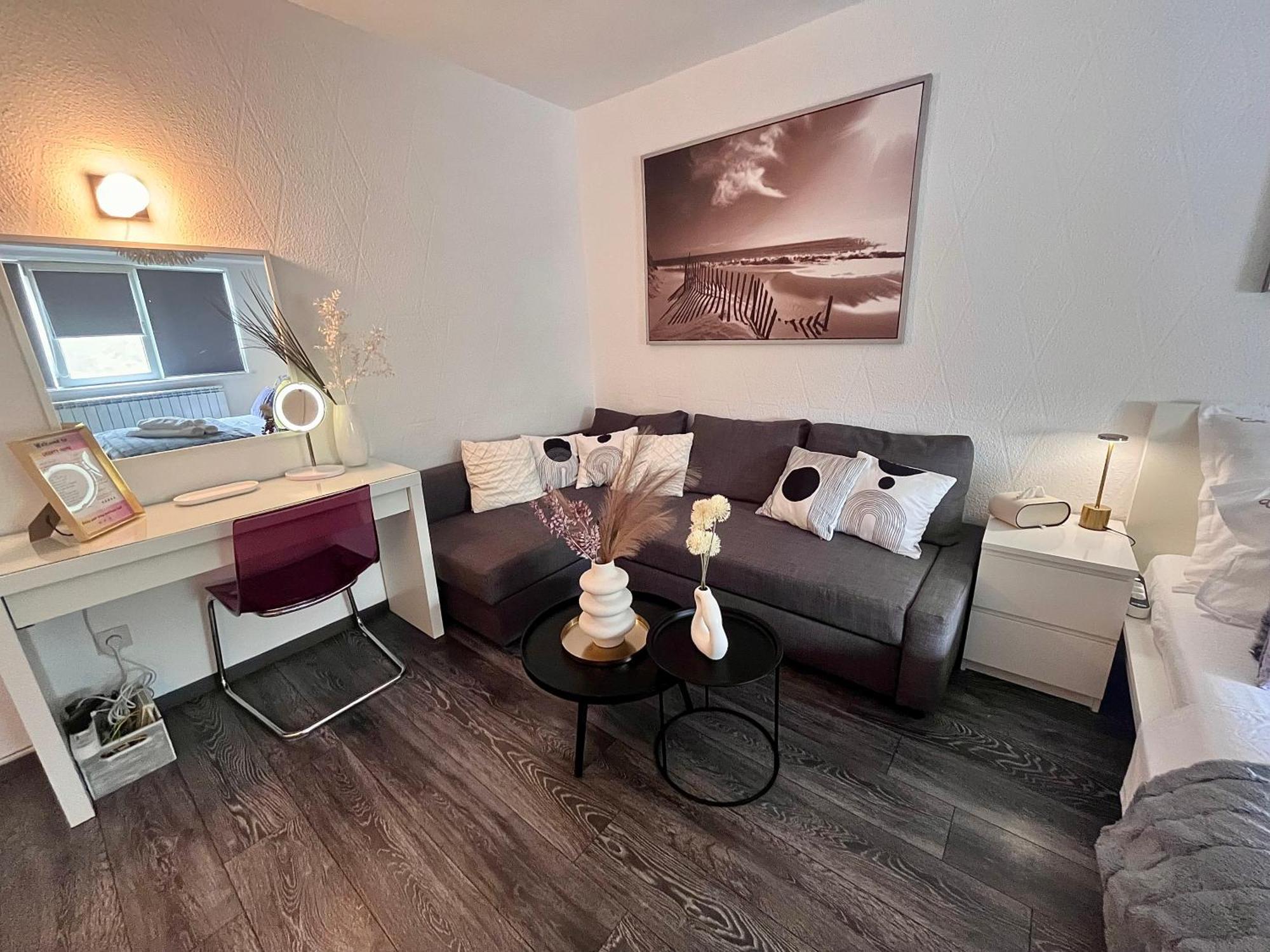 Flh - Liberty With Balcony & Free Parking Apartamento *
